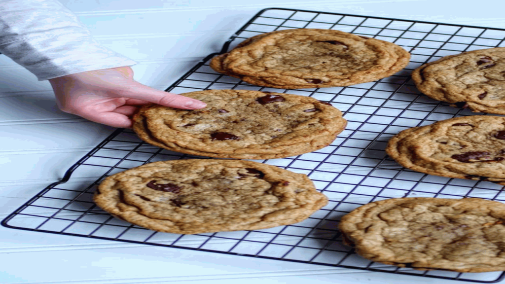 Guittard Chocolate Chip Cookie Recipe YUMMY A Crispy Cookies