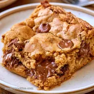 Chocolate Chip Cookie Dough Bars in 40 Min