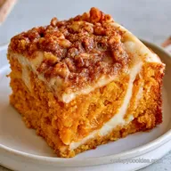 Pumpkin Cream Cheese Crumb Cake for 10