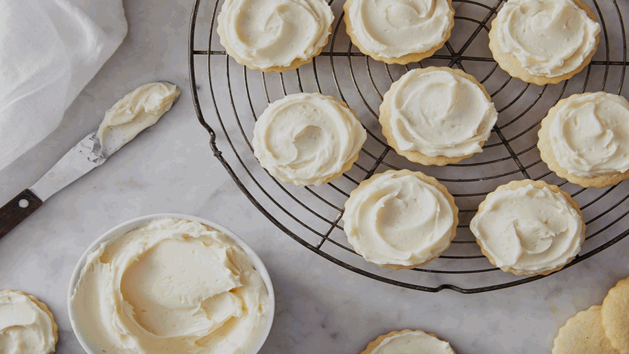 WHAT TO DO WITH LEFTOVER COOKIE ICING?