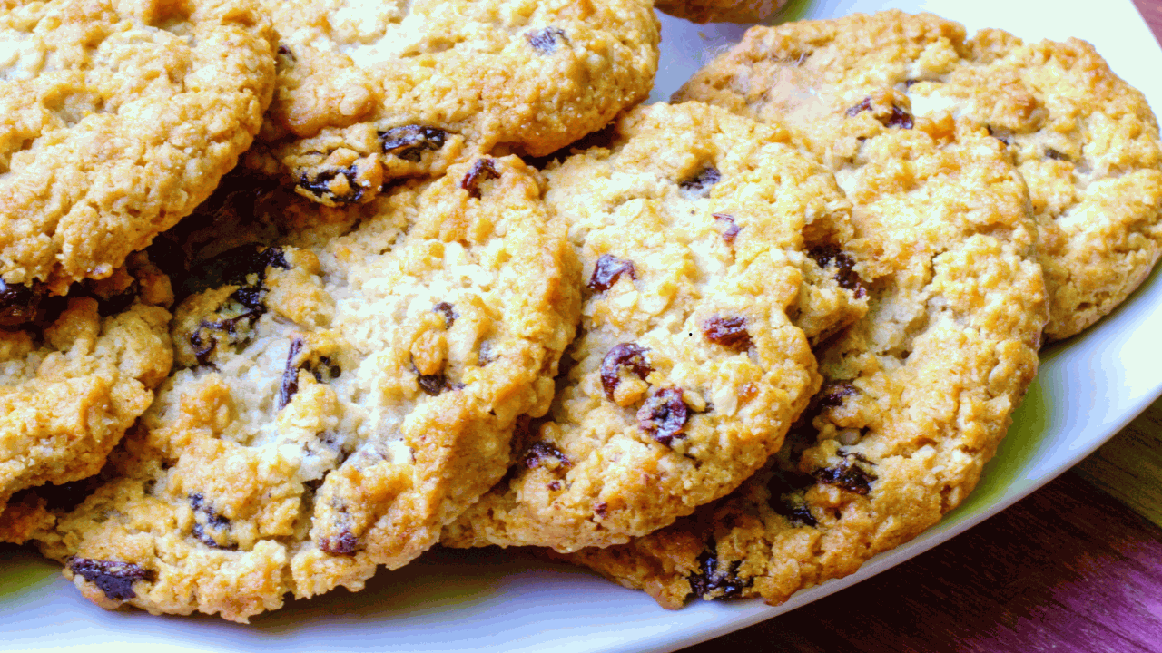 Quaker Oats Oatmeal Raisin Cookie Recipe Acrispycookies