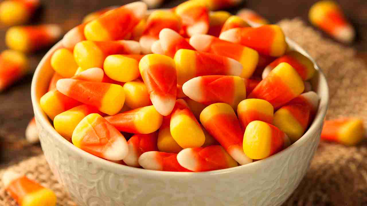 CANDY CORN SUGAR COOKIES A Crispy Cookies